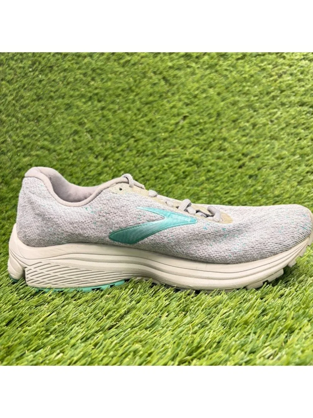 Brooks Anthem 2 Women Size 6.5 Gray Blue Athletic Running Walking Shoes Sneakers